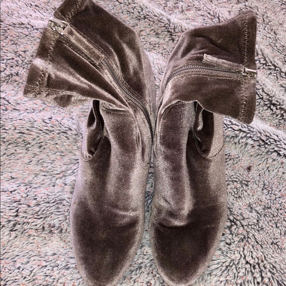 Steve Madden Lilac Velvet Booties - Picture 3 of 7